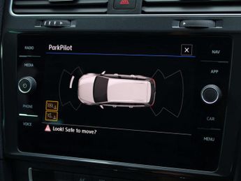 VOLKSWAGEN GOLF 1.5 TSI Match Auto ESTATE