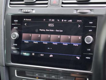 VOLKSWAGEN GOLF 1.5 TSI Match Auto ESTATE
