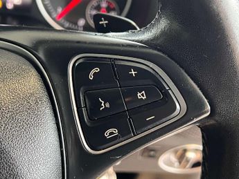 Mercedes-Benz A Class 1.5 A180d SE Hatchback 5dr Diesel 7G-DCT Euro 6 (s/s) (109 ps)