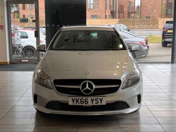 Mercedes-Benz A Class 1.5 A180d SE Hatchback 5dr Diesel 7G-DCT Euro 6 (s/s) (109 ps)
