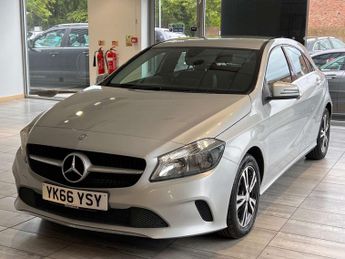 Mercedes-Benz A Class 1.5 A180d SE Hatchback 5dr Diesel 7G-DCT Euro 6 (s/s) (109 ps)