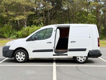 Peugeot Partner 1.6 Partner 750 SE L2 Blue HDi