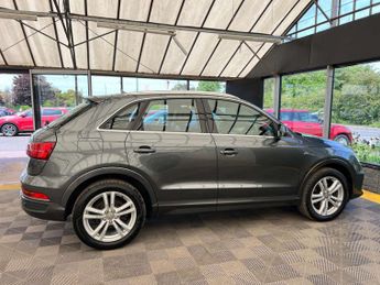 AUDI Q3 1.4 Q3 S Line Edition TFSI Semi-Auto 5dr