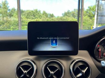 MERCEDES-BENZ GLA 2.1 GLA 200 Sport D Auto 5dr