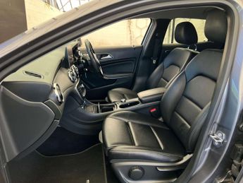 MERCEDES-BENZ GLA 2.1 GLA 200 Sport D Auto 5dr