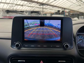 HYUNDAI KONA 1.6 Kona SE Connect GDi HEV Semi-Auto 5dr