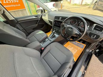 VOLKSWAGEN GOLF 1.6 Golf Match TDI Semi-Auto 5dr