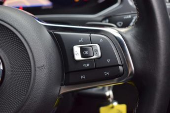 Volkswagen T-ROC 2.0 T-Roc R-Line TDI Semi-Auto 5dr
