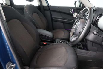 MINI Countryman 1.5 Cooper Classic SUV 5dr Petrol Steptronic Euro 6 (s/s) (136 p