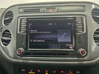 VOLKSWAGEN TIGUAN 2.0 Tiguan R-Line Edition TDI BlueMotion Technology 4Motion Semi