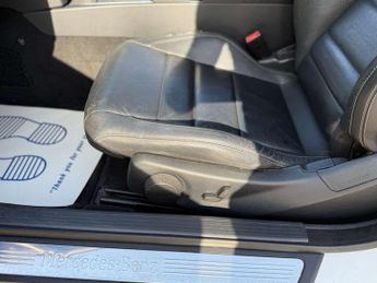 MERCEDES-BENZ E-CLASS 2.1 E220 AMG Line Bluetec Auto 2dr