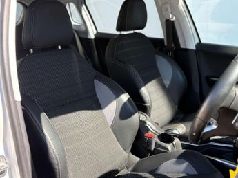 Peugeot 2008 1.2 2008 Allure Semi-Auto 5dr