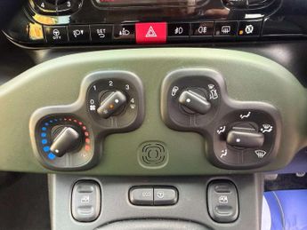 Fiat PANDA 0.9 Panda Trekking TwinAir 5dr
