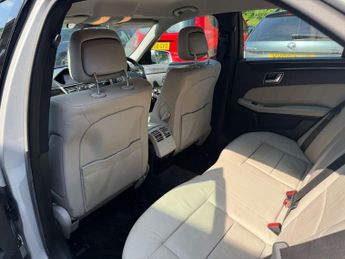 Mercedes-Benz E-CLASS 2.1 E220 BlueEfficiency AvantGarde CDi Auto 4dr