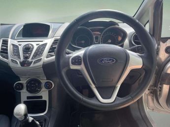 FORD FIESTA 1.2 Fiesta Zetec 5dr