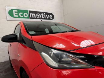 Toyota AYGO 1.0 VVT-i x-cite Hatchback 5dr Petrol x-shift Euro 5 Euro 5 (68 