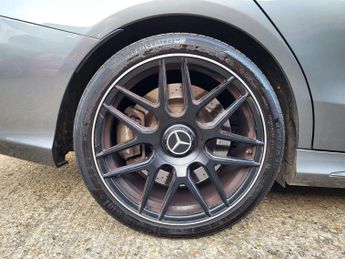 Mercedes-Benz C Class 4.0 C63 V8 BiTurbo AMG (Premium) Estate 5dr Petrol SpdS MCT Euro