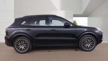 Porsche Cayenne 3.0T V6 GPF SUV 5dr Petrol TiptronicS 4WD Euro 6 (s/s) (340 ps)