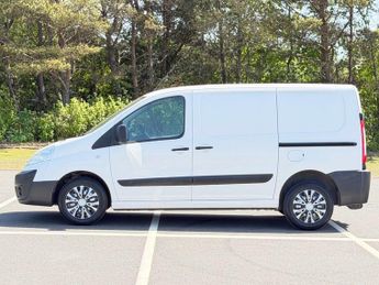 Peugeot Expert 1.6 HDi Professional Panel Van 4dr Diesel Manual L1 H1 (177 g/km