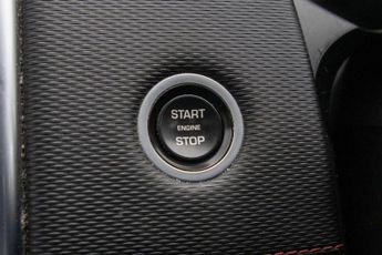 LAND ROVER DISCOVERY SPORT 2.0 Discovery Sport R-Dynamic SE D MHEV Auto 4WD 5dr