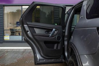 LAND ROVER DISCOVERY SPORT 2.0 Discovery Sport R-Dynamic SE D MHEV Auto 4WD 5dr