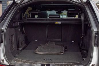 LAND ROVER DISCOVERY SPORT 2.0 Discovery Sport R-Dynamic SE D MHEV Auto 4WD 5dr