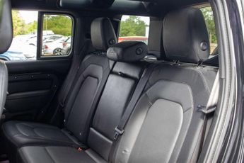 LAND ROVER DEFENDER 2.0 Defender X-Dynamic HSE PHEV Auto 4WD 5dr