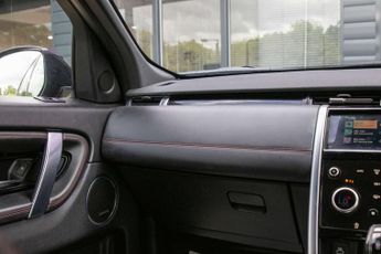 LAND ROVER DISCOVERY SPORT 1.5 Discovery Sport R-Dynamic HSE P300e Auto 4WD 5dr