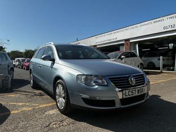 Volkswagen Passat 2.0 TDI GPF SEL Estate 5dr Diesel DSG Euro 4 (170 ps)