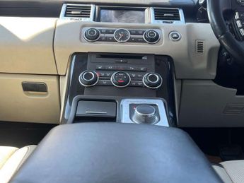 Land Rover RANGE ROVER SPORT 3.0 Range Rover Sport Autobiography SDV6 Auto 4WD 5dr