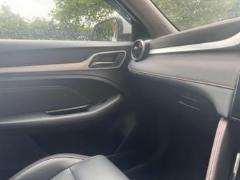 MG ZS MG ZS Trophy EV 5dr