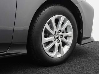 TOYOTA PRIUS 1.8 Prius Excel PHEV CVT 5dr