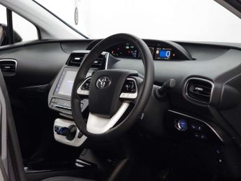 TOYOTA PRIUS 1.8 Prius Excel PHEV CVT 5dr
