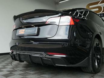 Tesla Model 3 Model 3 Long Range AWD 4WD 4dr