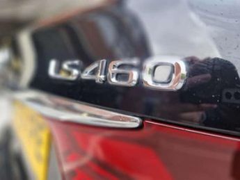 Lexus LS 4.6 LS 460 Luxury Auto 4dr