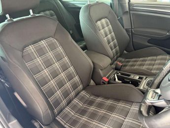 Volkswagen GOLF 2.0 Golf GTD TDI Semi-Auto 5dr