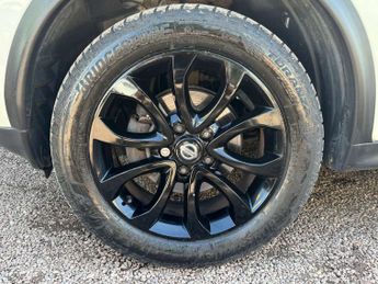 NISSAN JUKE 1.6 Juke Tekna CVT 5dr