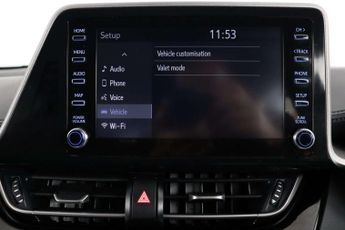 Toyota C-HR 1.8 VVT-h GPF Icon SUV 5dr Petrol Hybrid CVT Euro 6 (s/s) (122 p