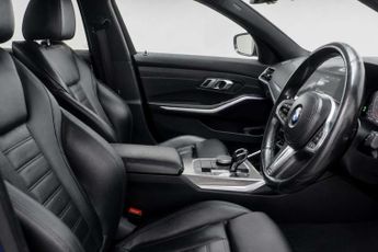 BMW 3 SERIES 2.0 320i M Sport Saloon 4dr Petrol Auto Euro 6 (s/s) (184 ps)