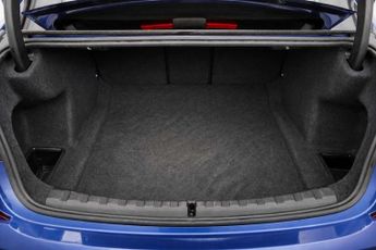 BMW 3 SERIES 2.0 320i M Sport Saloon 4dr Petrol Auto Euro 6 (s/s) (184 ps)