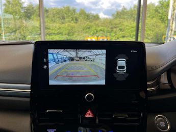 HYUNDAI IONIQ 1.6 IONIQ Premium SE FHEV Semi-Auto 5dr