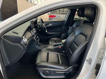 MERCEDES-BENZ GLA 1.6 GLA 200 SE Auto 5dr