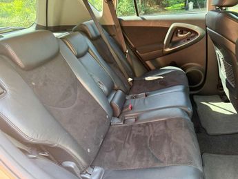 Toyota RAV4 2.0 RAV4 XT-R Valvematic CVT 4WD 5dr