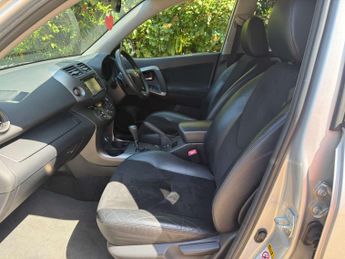 Toyota RAV4 2.0 RAV4 XT-R Valvematic CVT 4WD 5dr