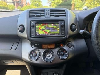 Toyota RAV4 2.0 RAV4 XT-R Valvematic CVT 4WD 5dr