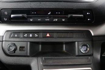 Peugeot e-Traveller 50kWh Business VIP Long MPV 5dr Electric Auto LWB (8 Seat, 7.4kW
