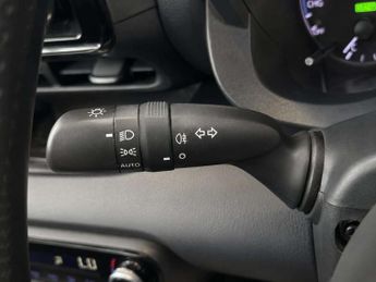 Toyota Yaris 1.5 VVT-h Icon Hatchback 5dr Petrol Hybrid E-CVT Euro 6 (s/s) (1