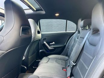 Mercedes-Benz A Class 2.0 A35 AMG (Premium Plus) + AERO BODYKIT + PAN ROOF + Hatchback
