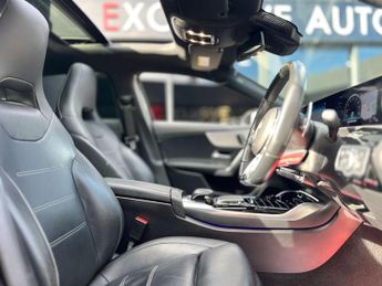 Mercedes-Benz A Class 2.0 A35 AMG (Premium Plus) + AERO BODYKIT + PAN ROOF + Hatchback