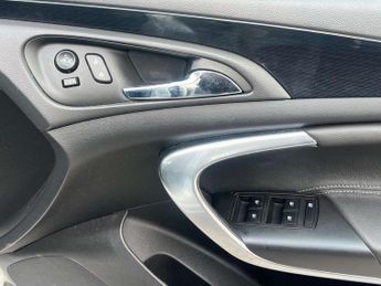 Vauxhall INSIGNIA 2.0 Insignia Elite Nav CDTi Auto 5dr